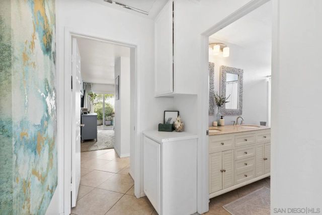 $960,000 | 694 Summer View Circle, Encinitas, CA 92024