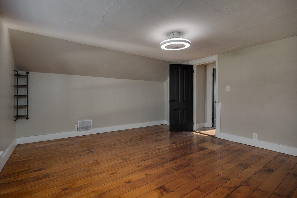 200 North Rutland Avenue Brooklyn, WI 53521 - Photo 23 of 35 Gallery Image 23