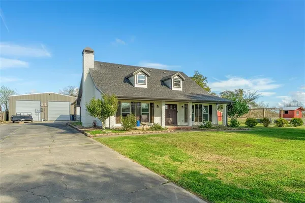 $455,000 | 141 Thomas Lane, Lake Charles, LA 70607