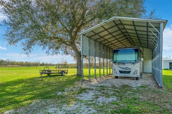 $455,000 | 141 Thomas Lane, Lake Charles, LA 70607