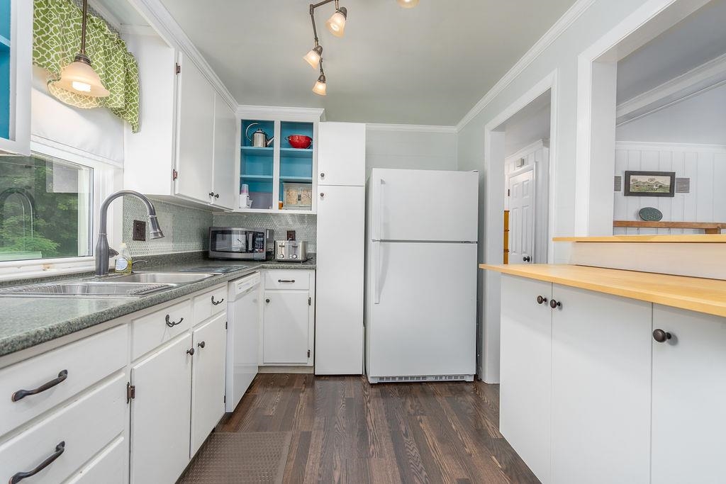 254 Province Road Strafford, NH 03884 - Photo 14 of 37 Gallery Image 14