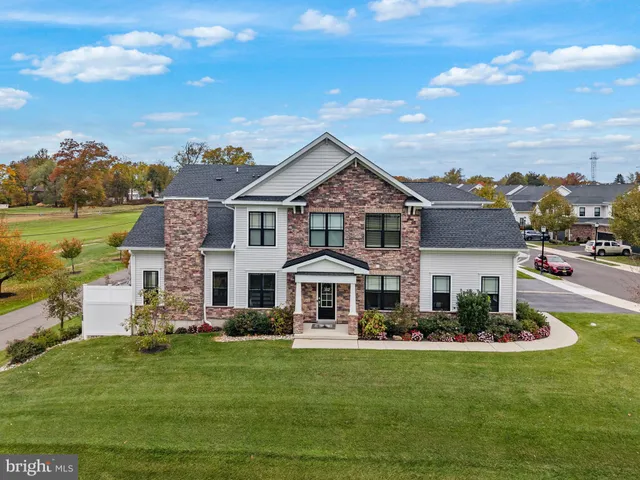 $969,000 | 36 Dogleg Lane, Trenton, NJ 08648