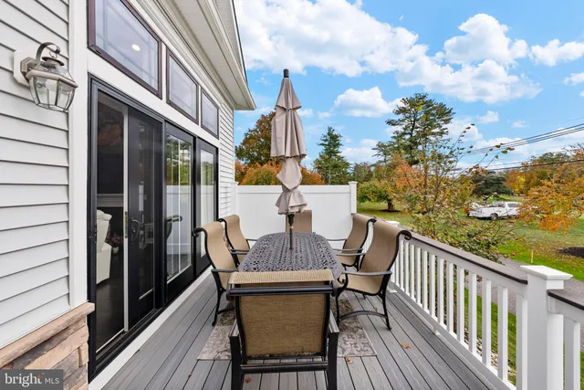 $969,000 | 36 Dogleg Lane, Trenton, NJ 08648