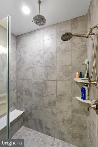 $969,000 | 36 Dogleg Lane, Trenton, NJ 08648