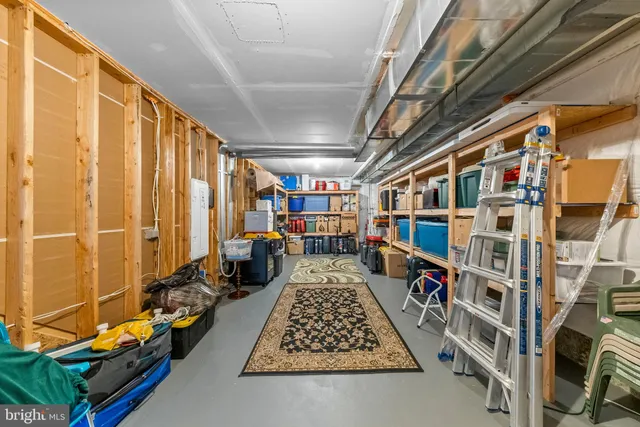 $969,000 | 36 Dogleg Lane, Trenton, NJ 08648