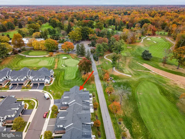 $969,000 | 36 Dogleg Lane, Trenton, NJ 08648