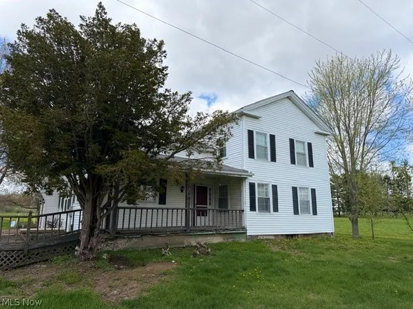 $270,000 | 9077 Highway 193, Farmdale, OH 44417