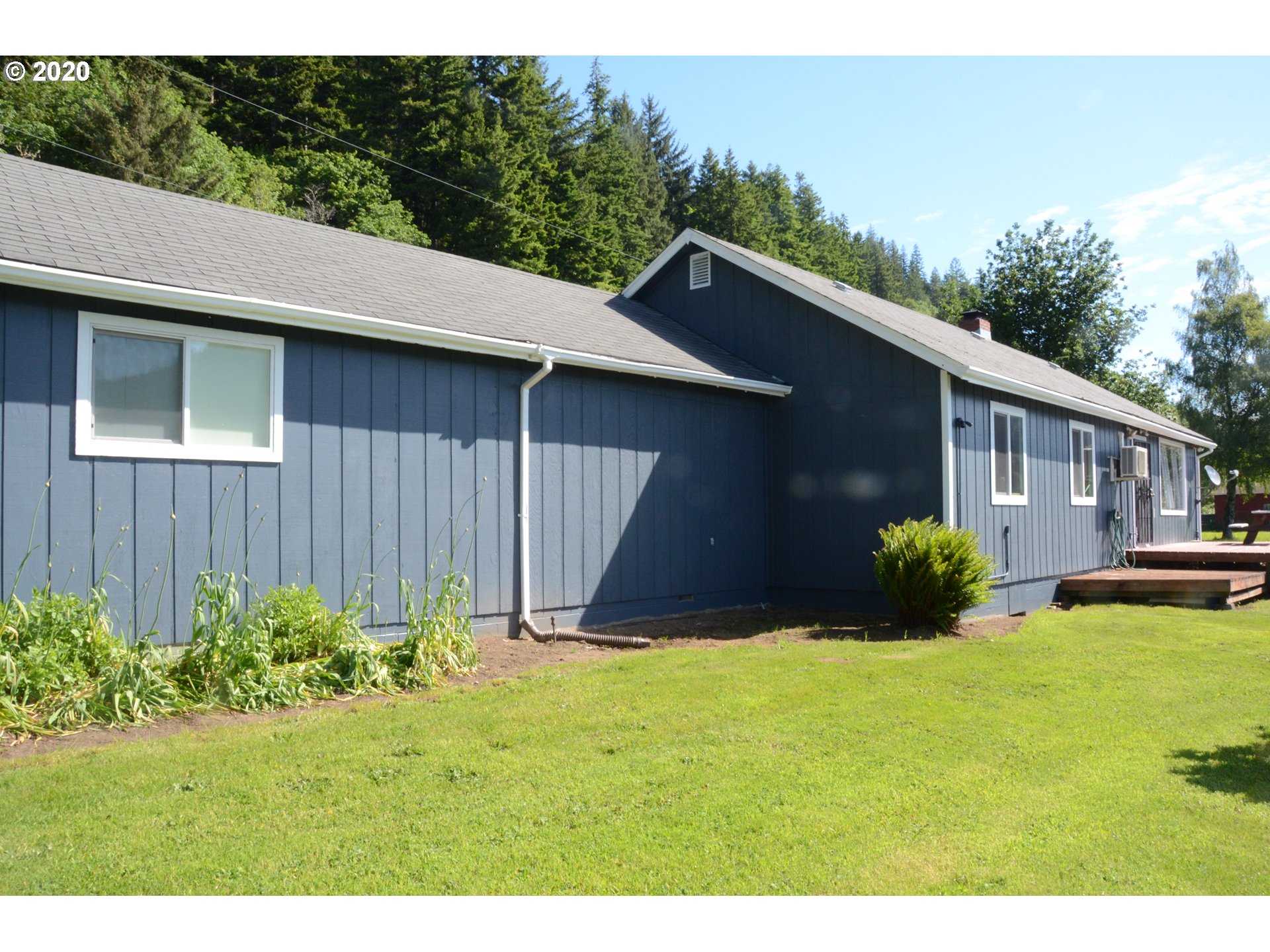 8040 Highway 126 Florence, OR 97439 - Photo 16 of 27