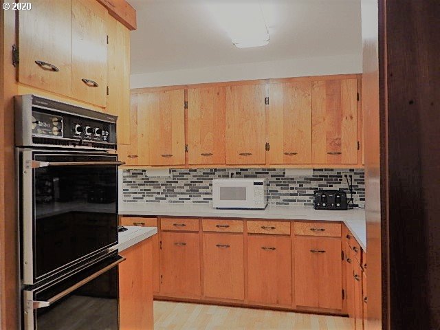 8040 Highway 126 Florence, OR 97439 - Photo 6 of 27