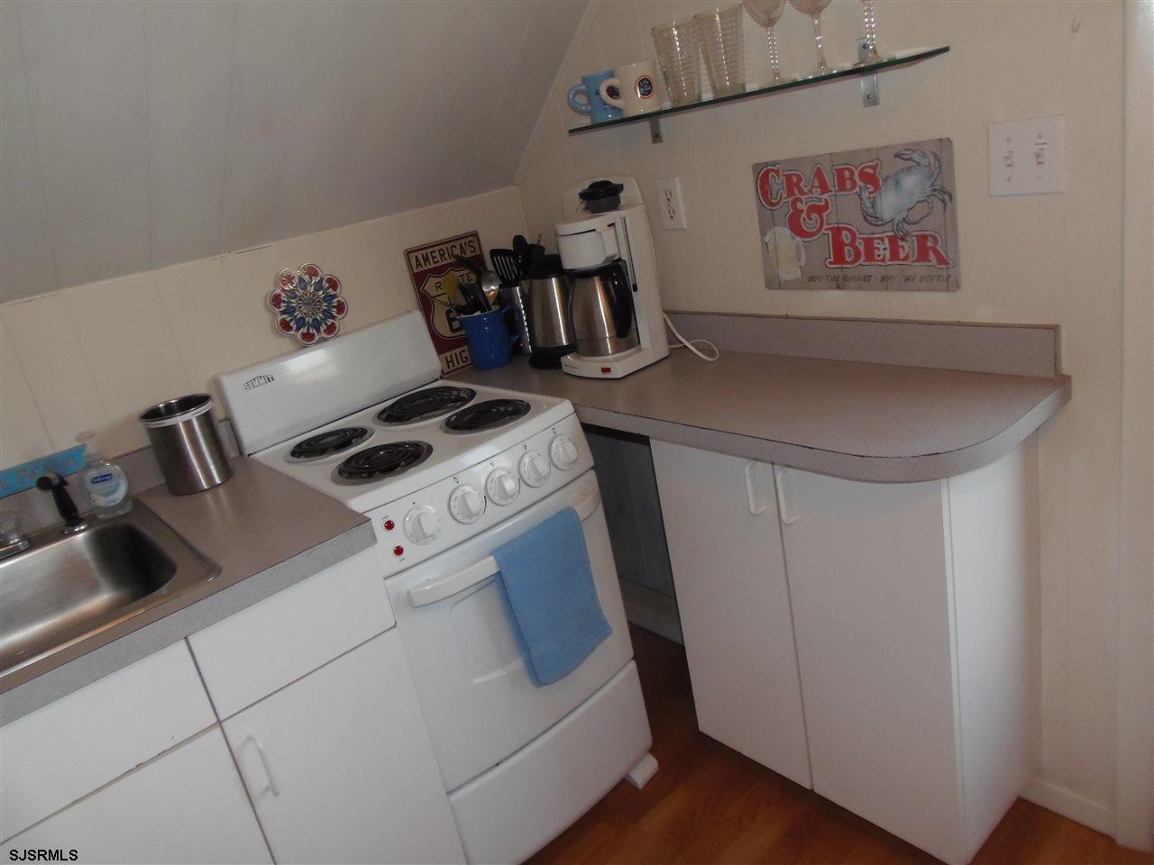 209 Vernon Place Brigantine, NJ 08203 - Photo 15 of 21