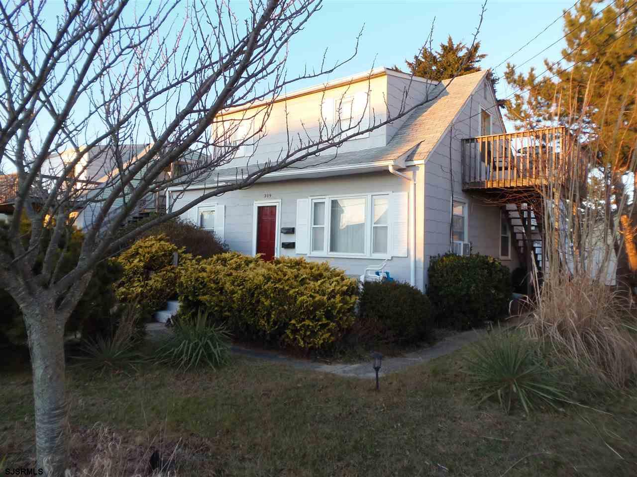 209 Vernon Place Brigantine, NJ 08203 - Photo 2 of 21