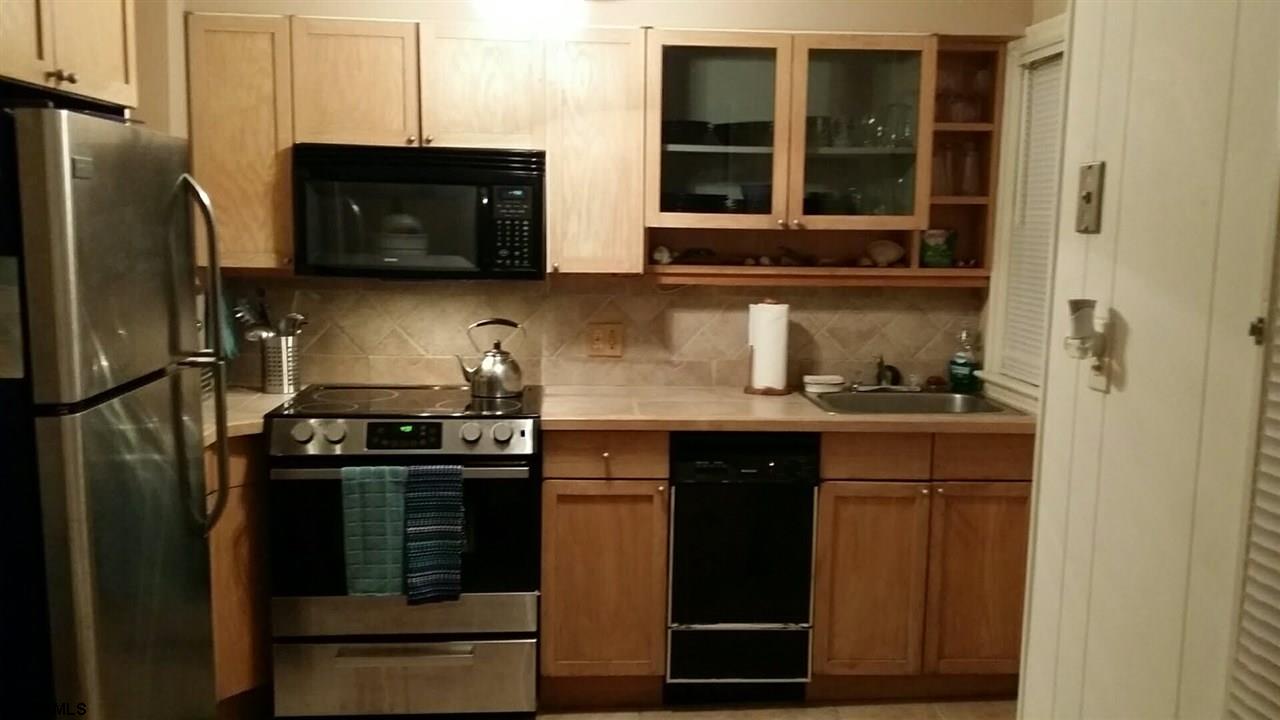 209 Vernon Place Brigantine, NJ 08203 - Photo 5 of 21