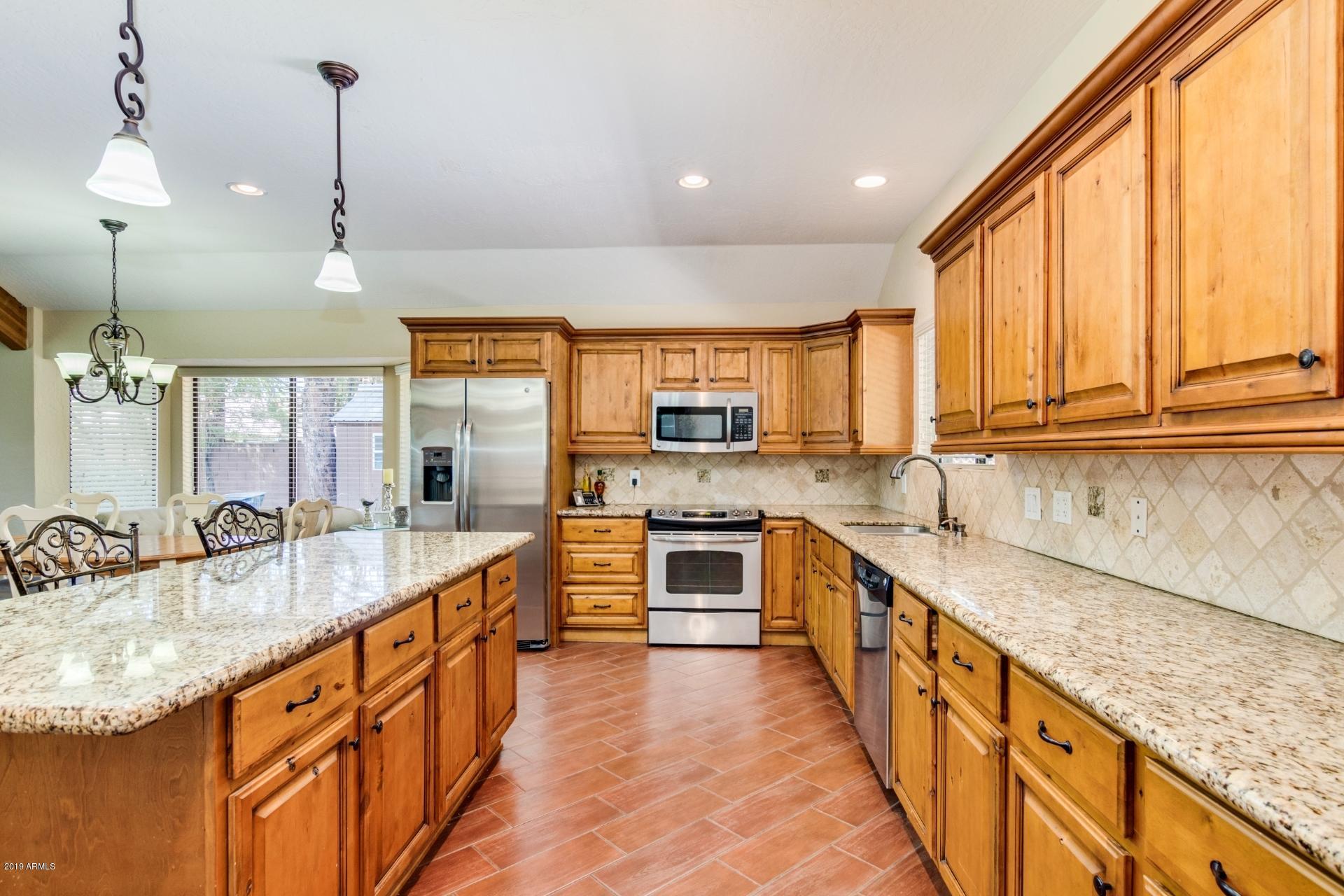 1221 North Greenfield Road Gilbert, AZ 85234 - Photo 15 of 74 0015-Greenfield - 1221 (14)