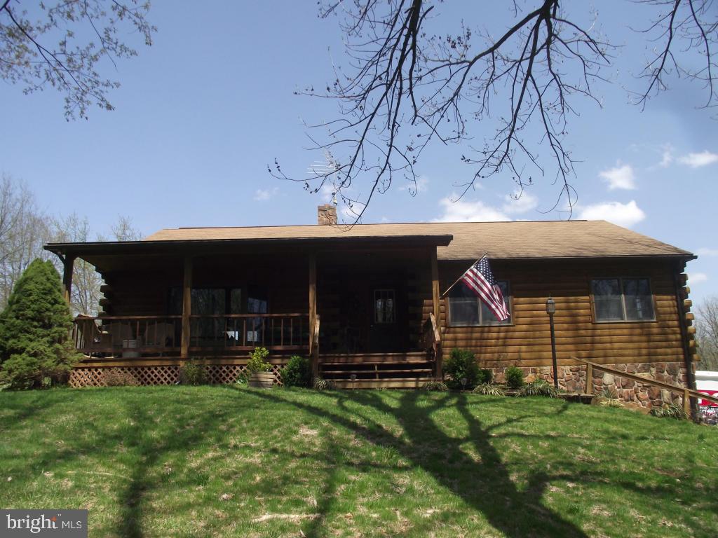 141 Governor Stable Road Elizabethtown, PA 17022 - Photo 1 of 36 Gallery Image 1