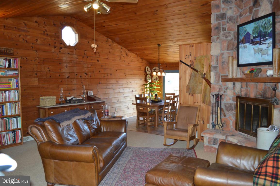 141 Governor Stable Road Elizabethtown, PA 17022 - Photo 11 of 36 Gallery Image 11