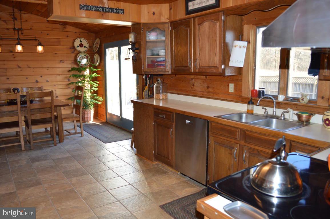 141 Governor Stable Road Elizabethtown, PA 17022 - Photo 19 of 36 Gallery Image 19