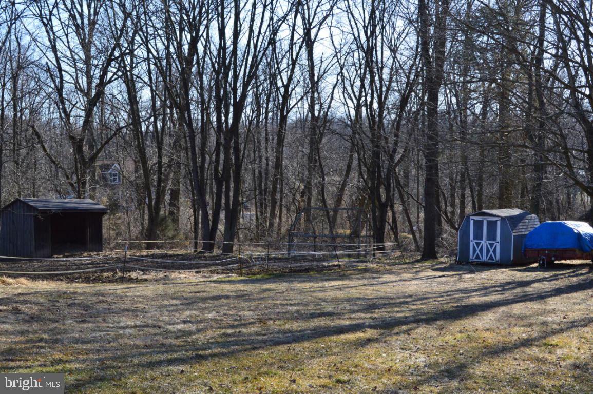 141 Governor Stable Road Elizabethtown, PA 17022 - Photo 9 of 36 Gallery Image 9