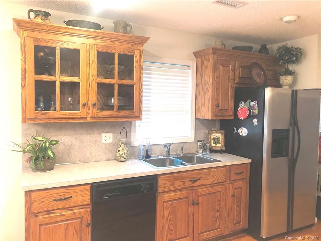 478 Legion Road Lenoir, NC 28645 - Photo 10 of 21 Gallery Image 10