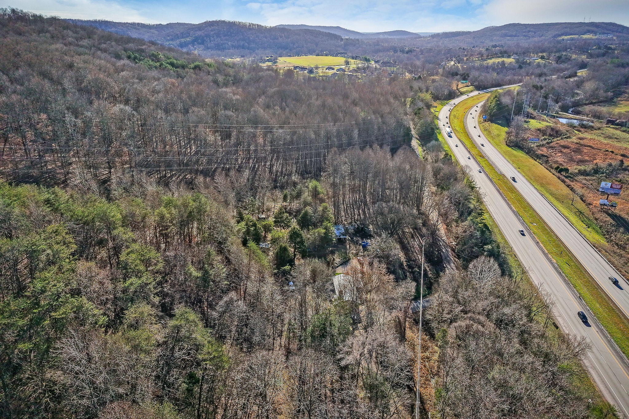 2184 Hyder Mountain Road Cookeville, TN 38506 - Photo 32 of 33 a view of a backyard with mountain view