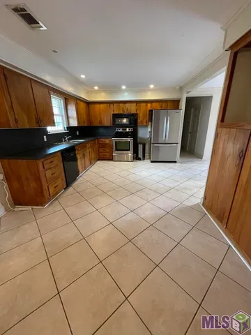 $1,600 | 14507 Brenda Drive, Gonzales, LA 70737