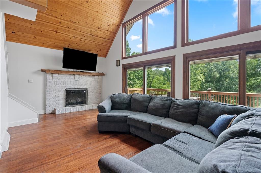 362 Ridge Road Zelienople, PA 16063 - Photo 13 of 40 Gallery Image 13