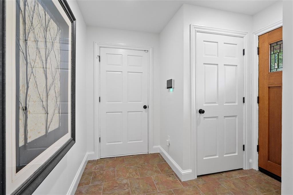 362 Ridge Road Zelienople, PA 16063 - Photo 4 of 40 Gallery Image 4