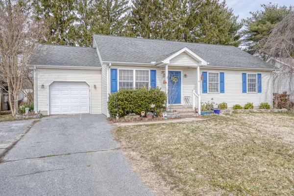 $324,900 | 377 Mystic Lane, Magnolia, DE 19962