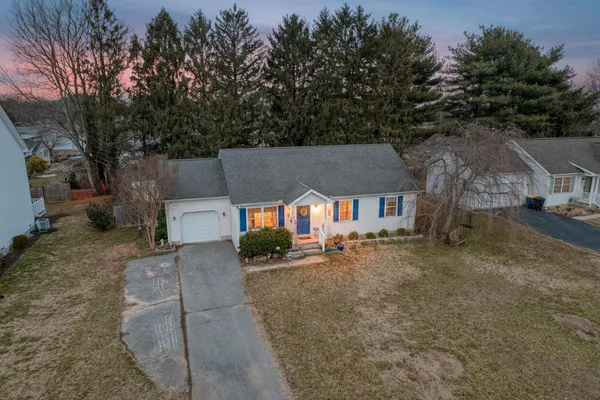 $324,900 | 377 Mystic Lane, Magnolia, DE 19962