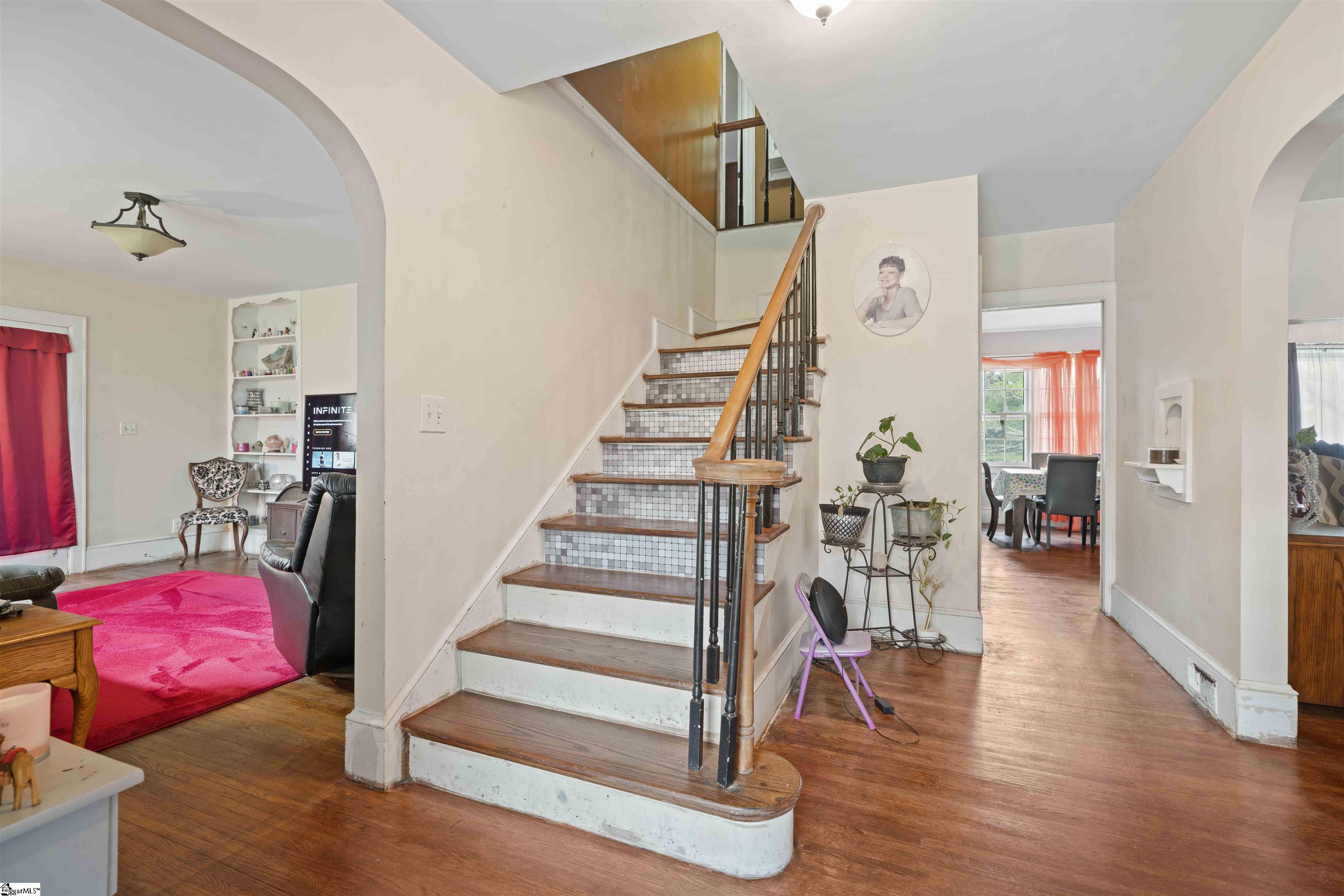 108 West Hampton Avenue Honea Path, SC 29654 - Photo 8 of 34
