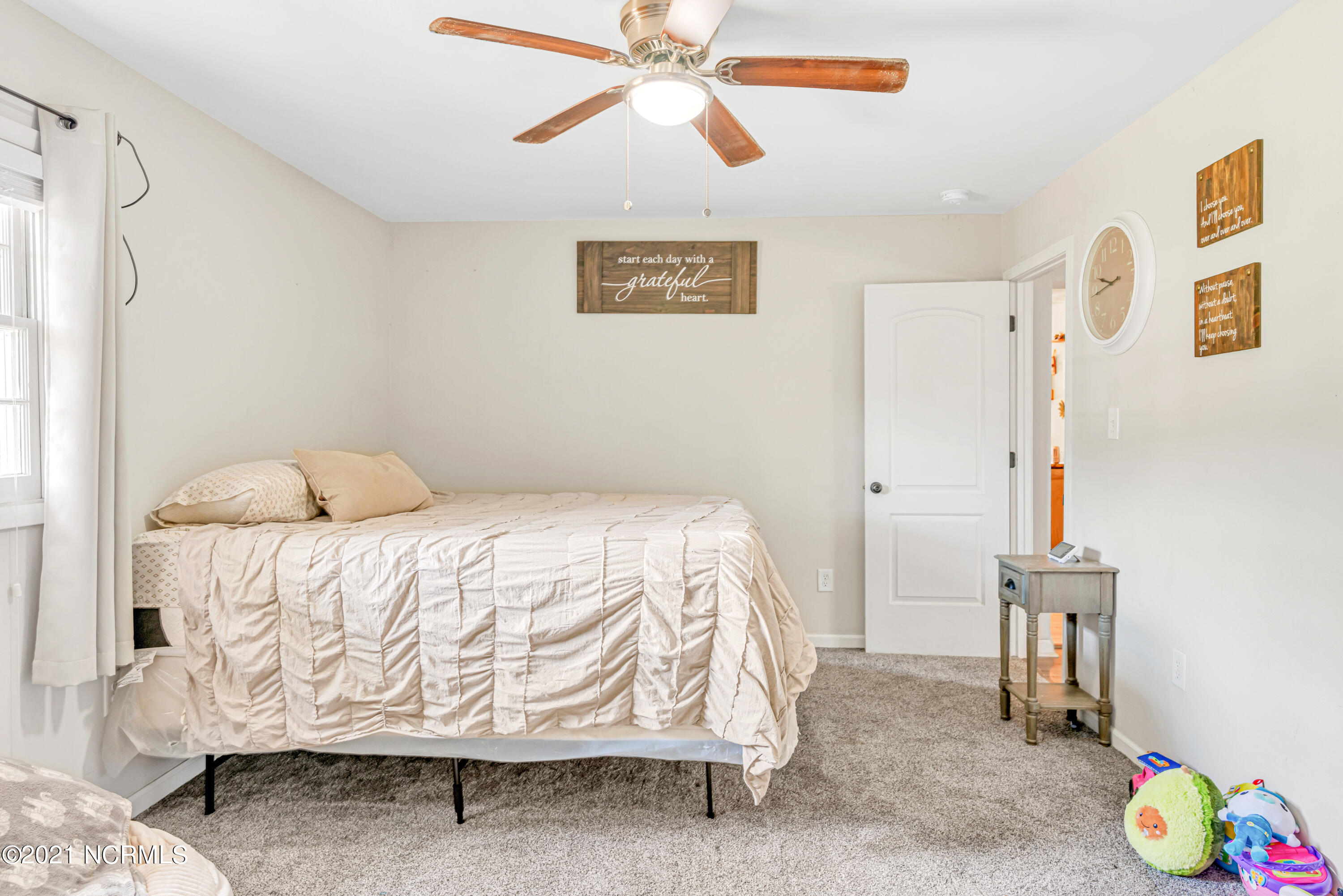 307 Cardinal Road Jacksonville, NC 28546 - Photo 24 of 37 Master Bedroom