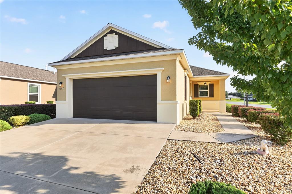 9947 Southwest 100th Terrace Road Ocala, FL 34481 - Photo 3 of 46 Gallery Image 3