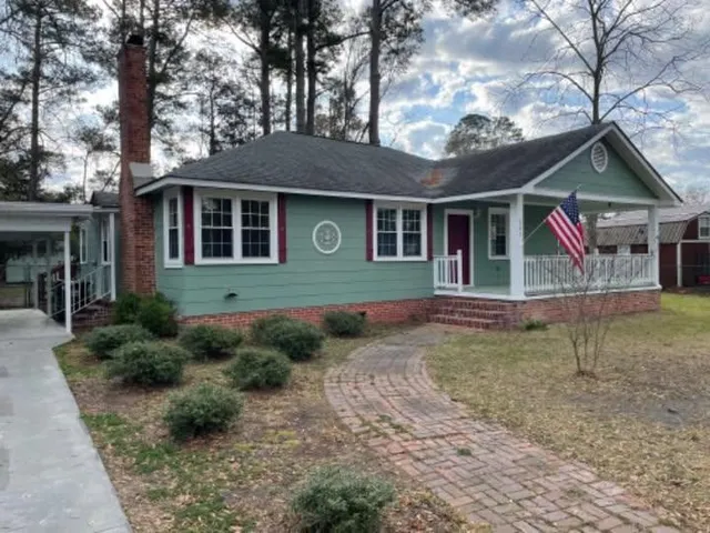 $160,000 | 203 South Withlacoochee Avenue, Marion, SC 29571