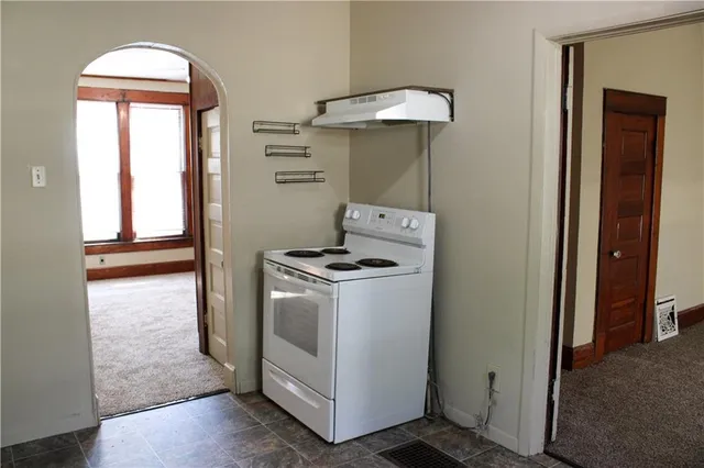 $126,500 | 1906 North Smelter Street, Pittsburg, KS 66762