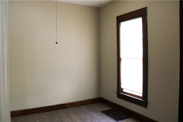 $117,500 | 1906 North Smelter Street, Pittsburg, KS 66762