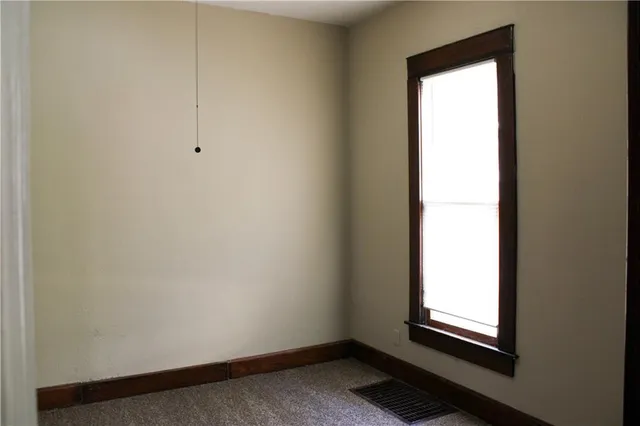 $126,500 | 1906 North Smelter Street, Pittsburg, KS 66762