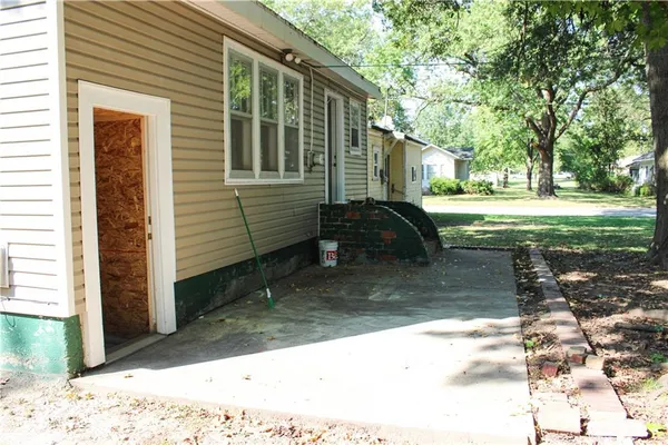 $117,500 | 1906 North Smelter Street, Pittsburg, KS 66762
