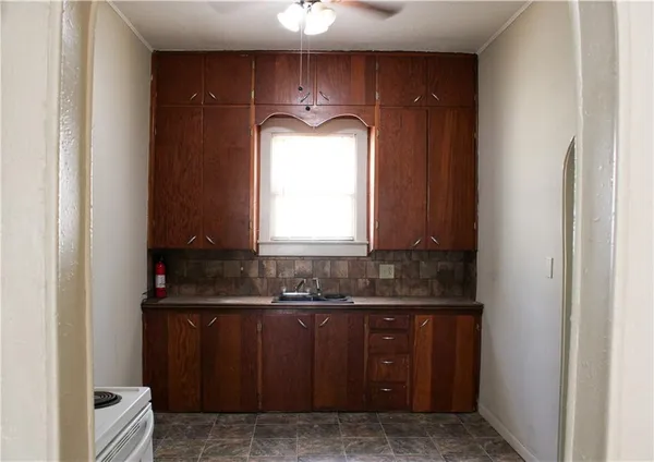 $117,500 | 1906 North Smelter Street, Pittsburg, KS 66762