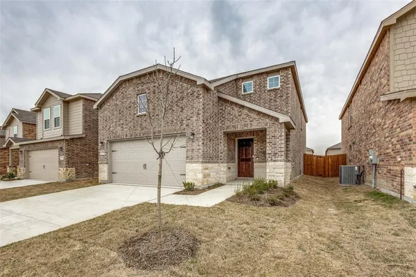 $2,200 | 858 Breakwater Drive, Princeton, TX 75407
