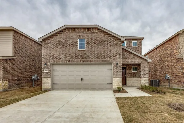 $2,200 | 858 Breakwater Drive, Princeton, TX 75407