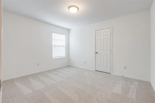 $2,200 | 858 Breakwater Drive, Princeton, TX 75407