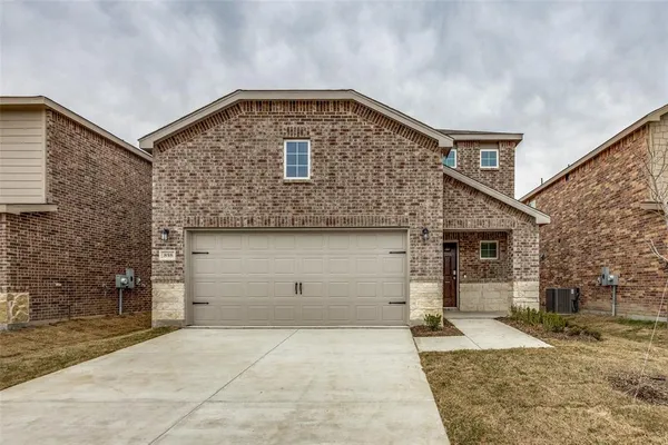 $2,200 | 858 Breakwater Drive, Princeton, TX 75407