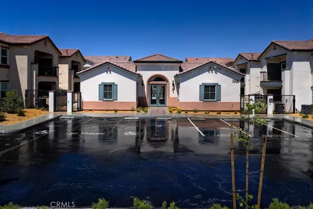 $1,800 | 14416 Mc Art Road, Victorville, CA 92392