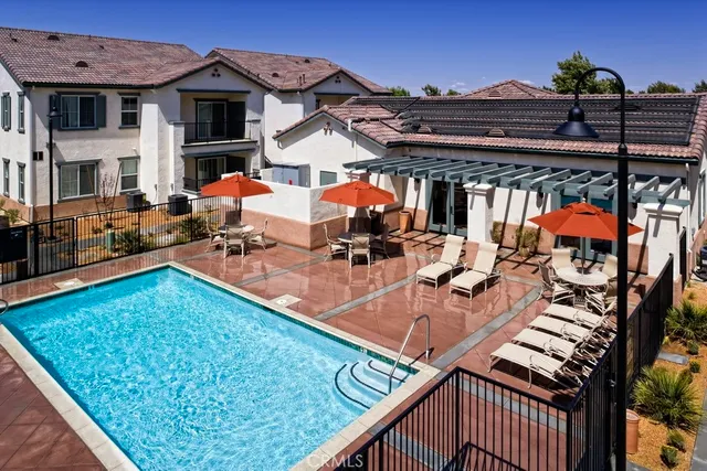 $1,800 | 14416 Mc Art Road, Victorville, CA 92392