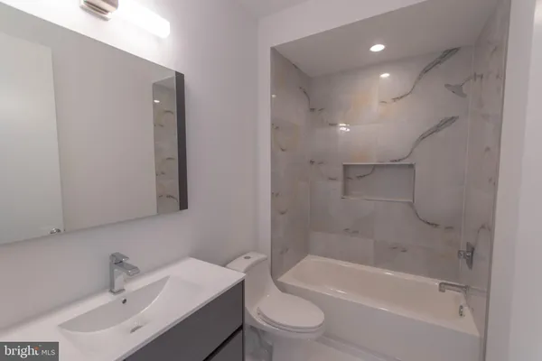 $4,500 | 105 Olive Street, Philadelphia, PA 19123