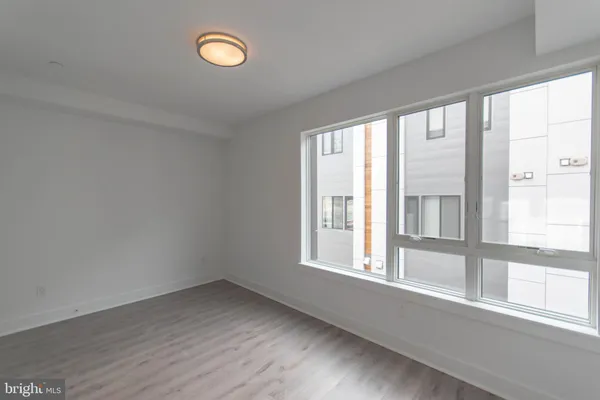 $4,500 | 105 Olive Street, Philadelphia, PA 19123