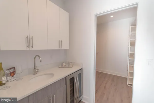 $4,500 | 105 Olive Street, Philadelphia, PA 19123