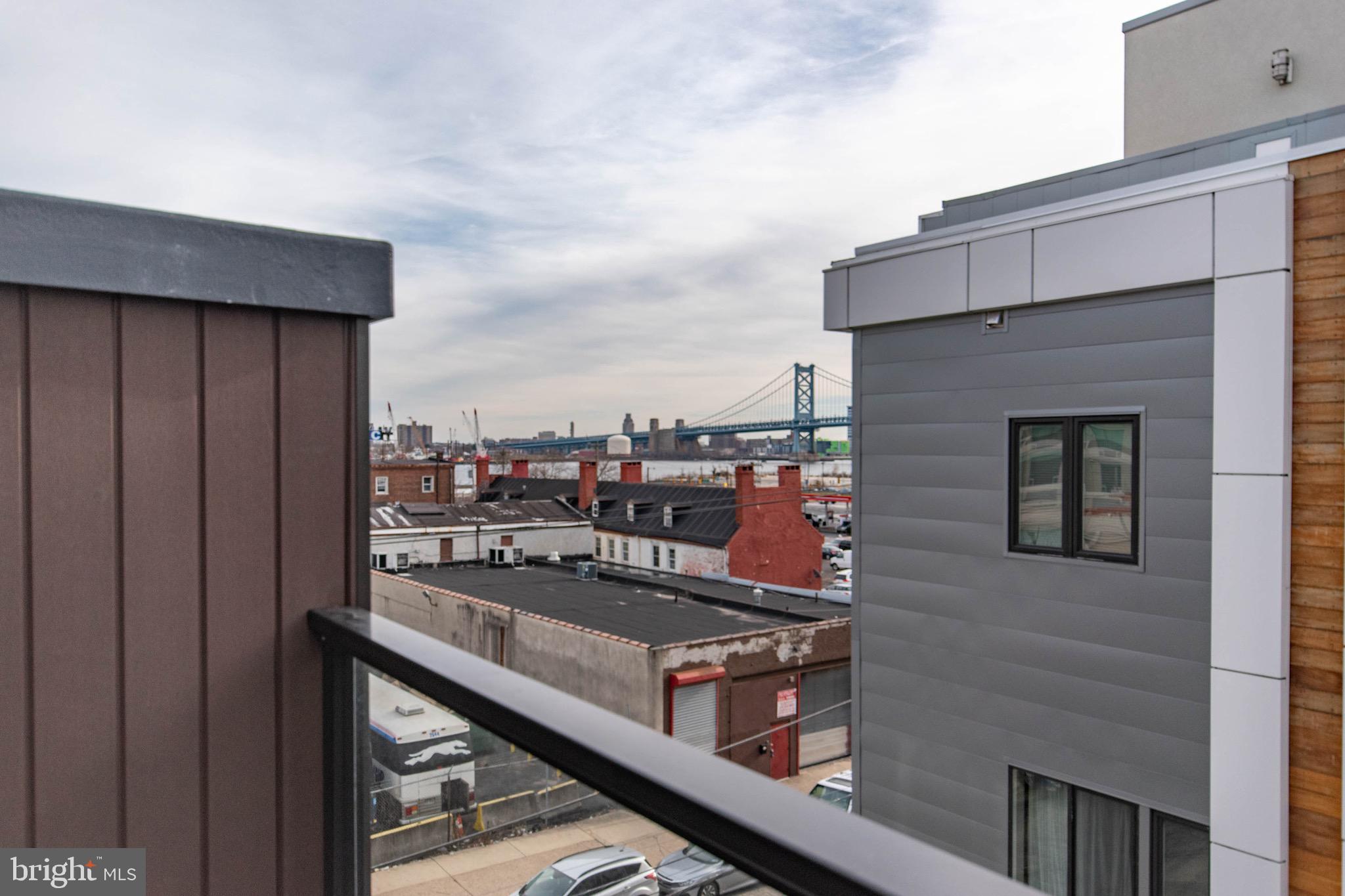 105 Olive Street Philadelphia, PA 19123 - Photo 29 of 36 a view of a balcony with city view