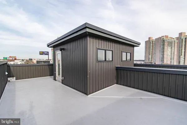 $4,500 | 105 Olive Street, Philadelphia, PA 19123