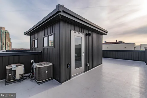 $4,500 | 105 Olive Street, Philadelphia, PA 19123