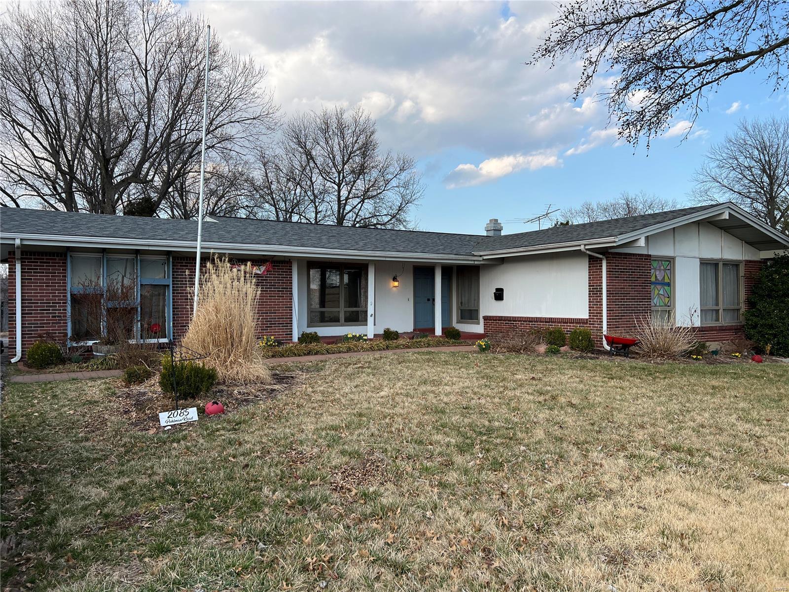 2085 Pohlman Road Florissant, MO 63033 - Photo 1 of 28